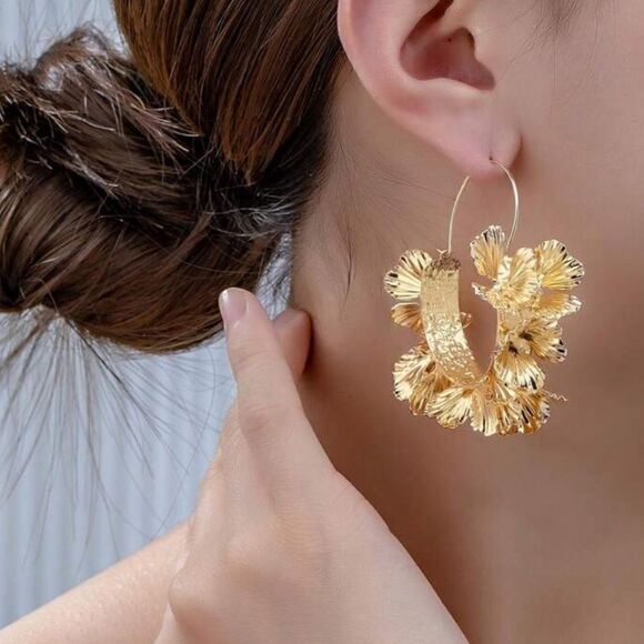 Floral hoop earrings N138 - Picture 1 of 4